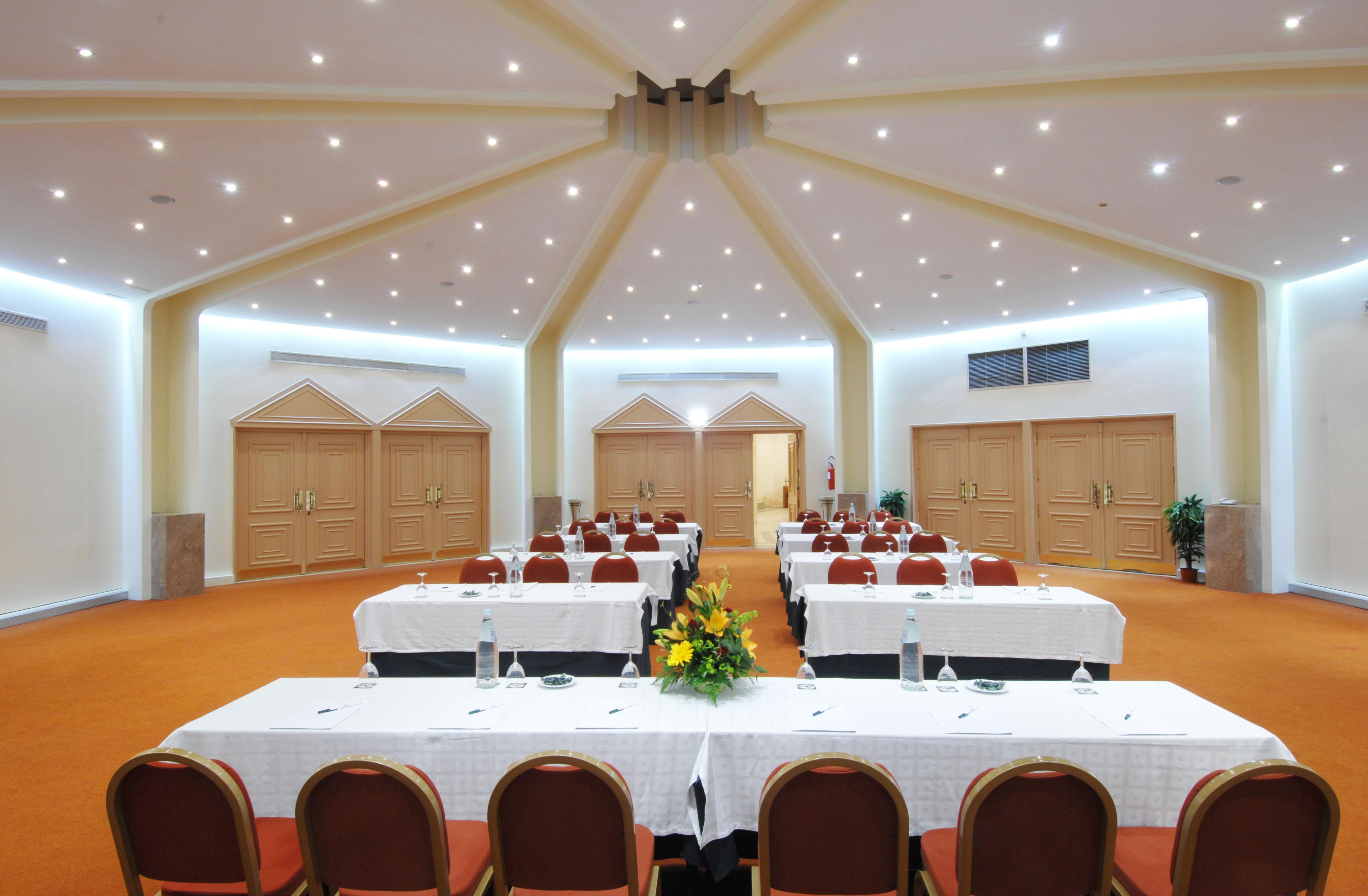 Gale Ampalius Hotel 4*